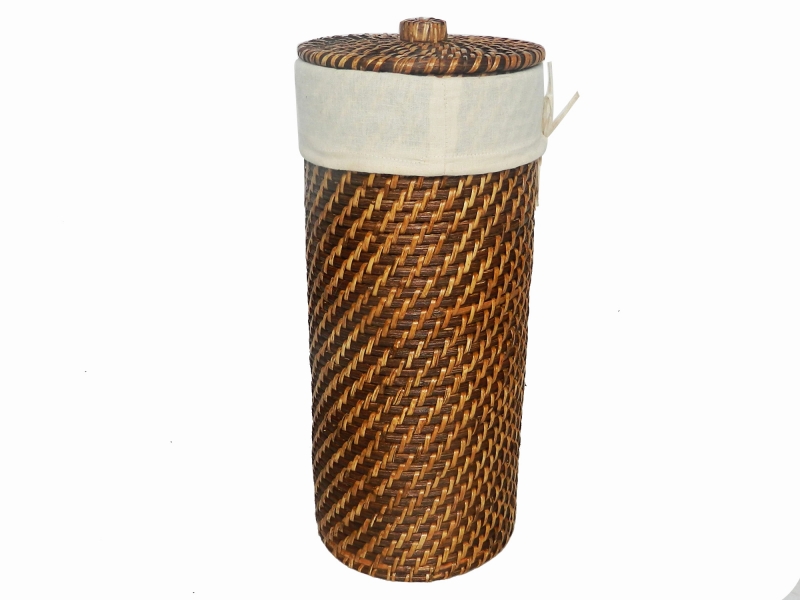 Rattan tissue holder